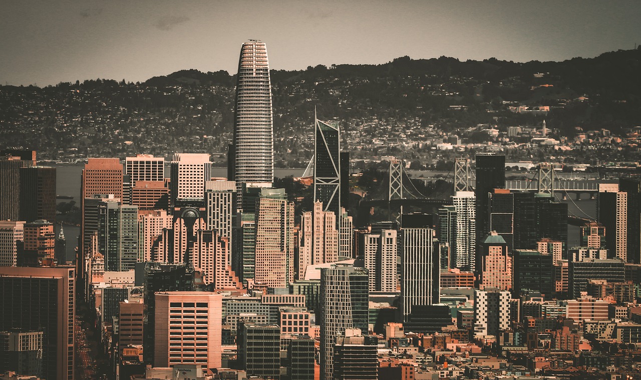 4-1打爆副班长！曼联3轮不败：只差第4名1分 31岁队长2射1传造3球