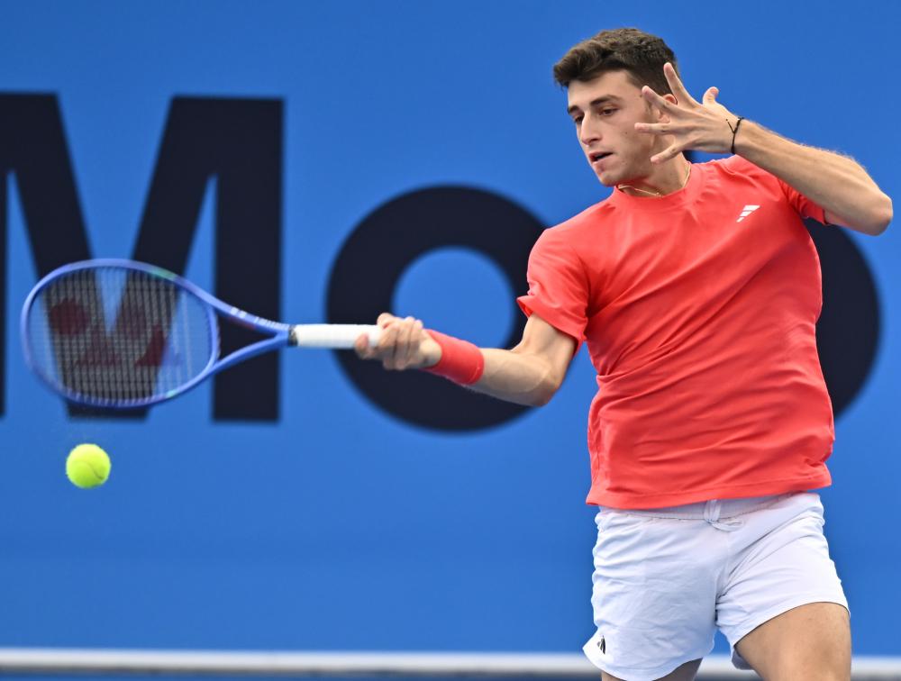 巴尔德吉：踏上诺坎普草坪时就像是一场梦；真希望能见到梅西