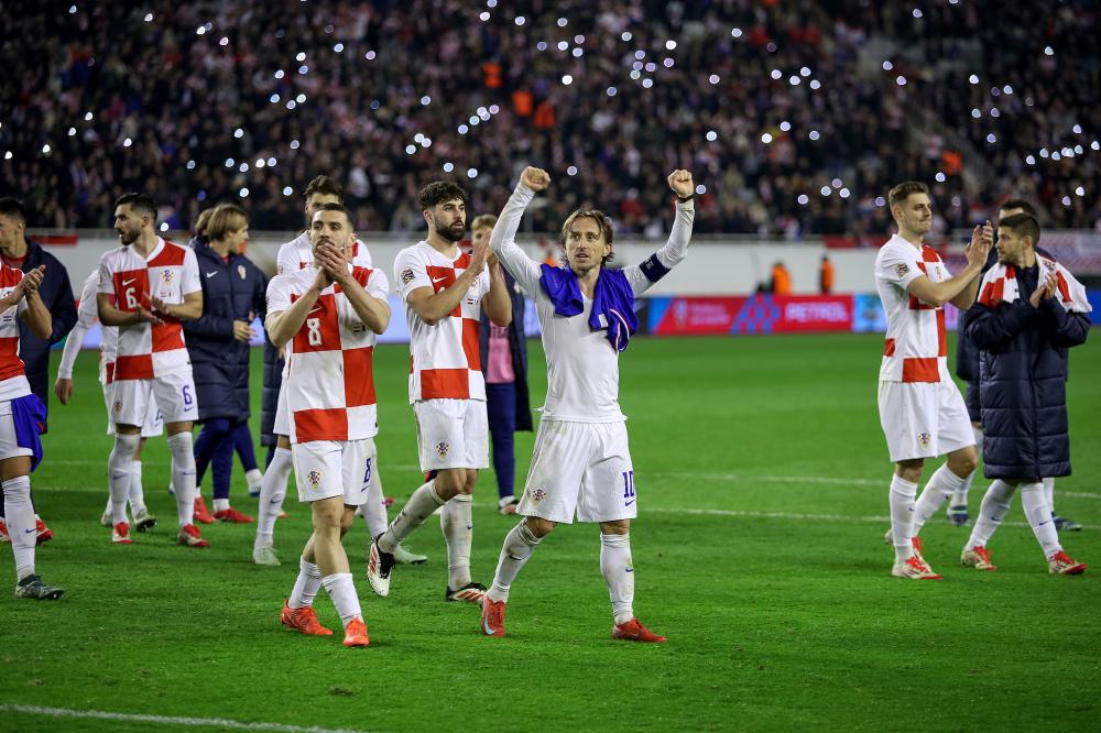 小克鲁伊夫：因女儿患癌辞去巴萨总监；中国执教的三年很愉快